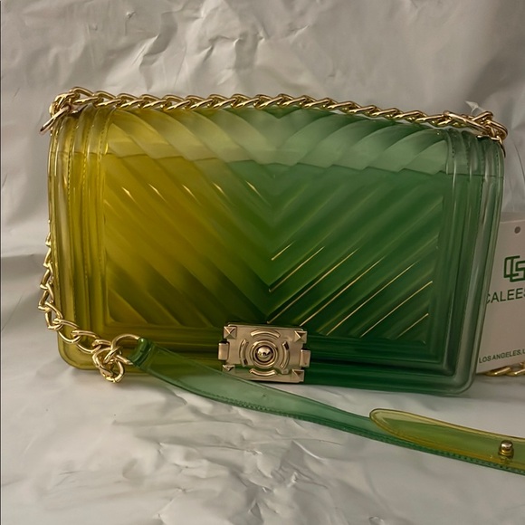 Calessa Quilted Green and Yellow Crossbody Bag with Gradient Effect - Picture 4 of 6